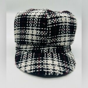 Indigo Soul women’s plaid tweed painters cap; black and white w/ specks of red